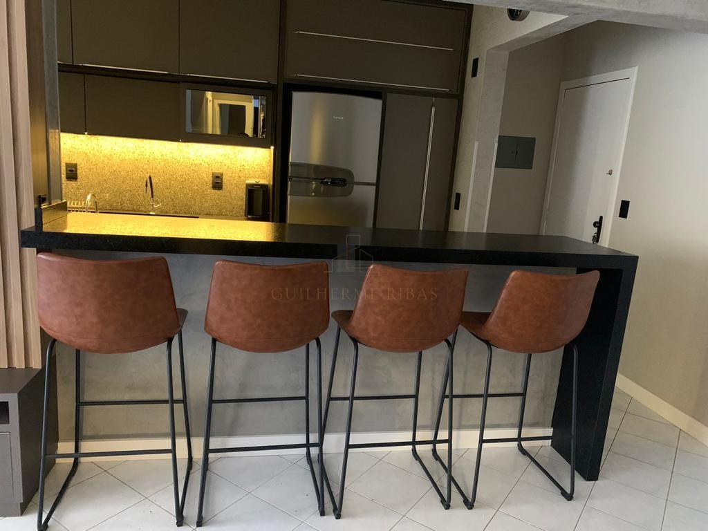 SEGUNDA QUADRA — Meia Praia, Itapema