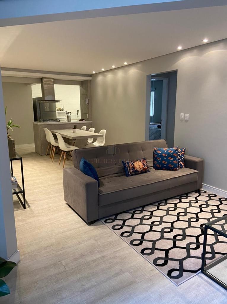 QUADRA MAR — Meia Praia, Itapema